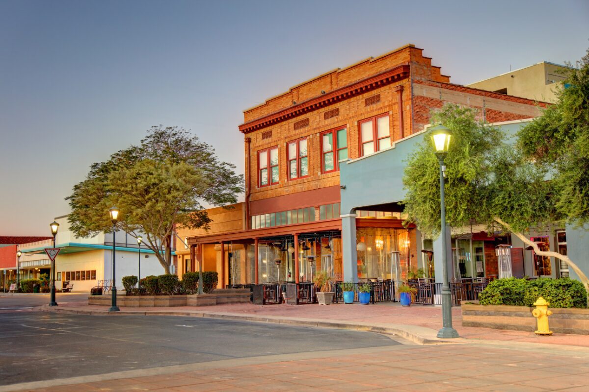 Commercial building in Yuma City, AZ